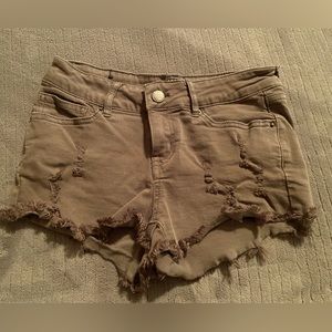 Angel Kiss Olive Green shorts